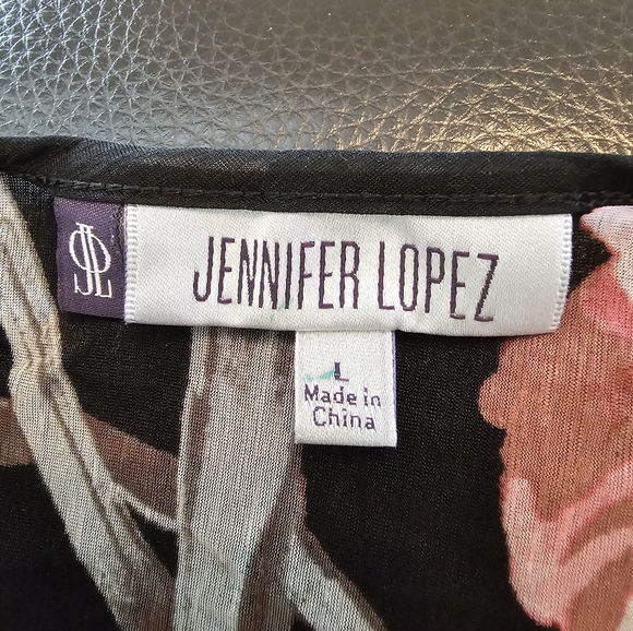 Floral Blouse - Picture 5 of 6